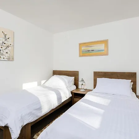 Awesome In With Wifi Apartmán